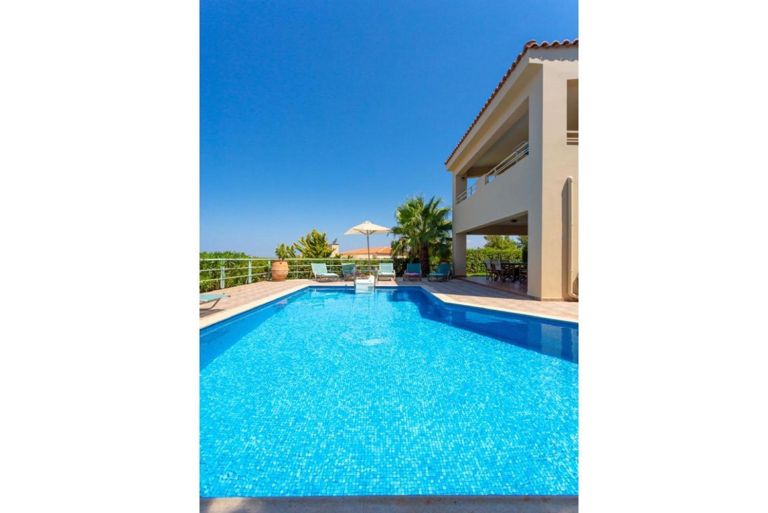 Villa Ilia Roussospition Luaran gambar
