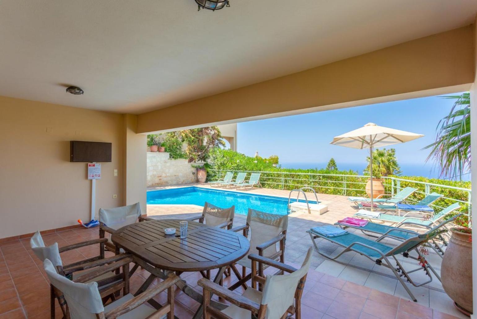 Villa Ilia Roussospition Luaran gambar