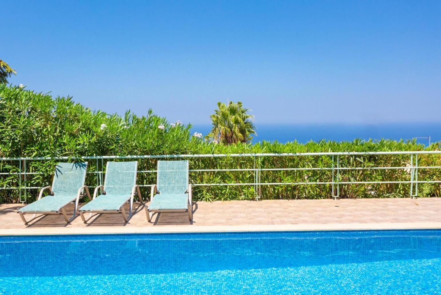 Villa Ilia Roussospition Luaran gambar